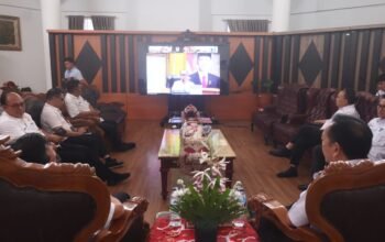 Via Zoom, Walikota Caroll Senduk Hadiri Rakoor Tindak Lanjut Hasil Pengadaan CASN