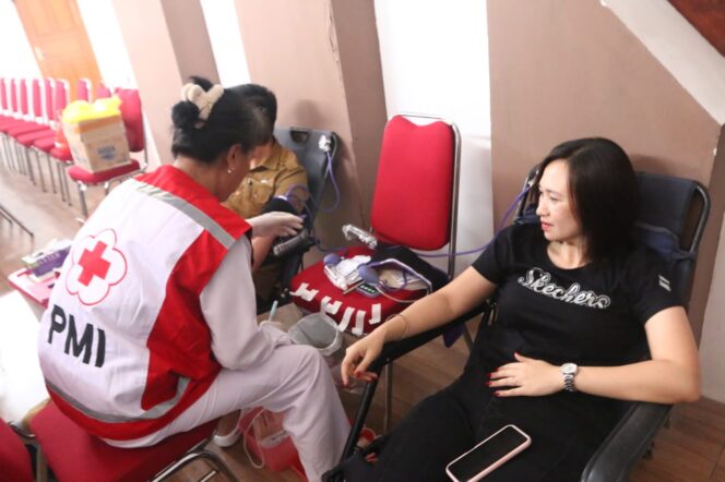 
					Donor Darah Pemkot Tomohon Bukti Sinergi Pemerintah dan PMI Wujudkan Semangat Peduli Sesama