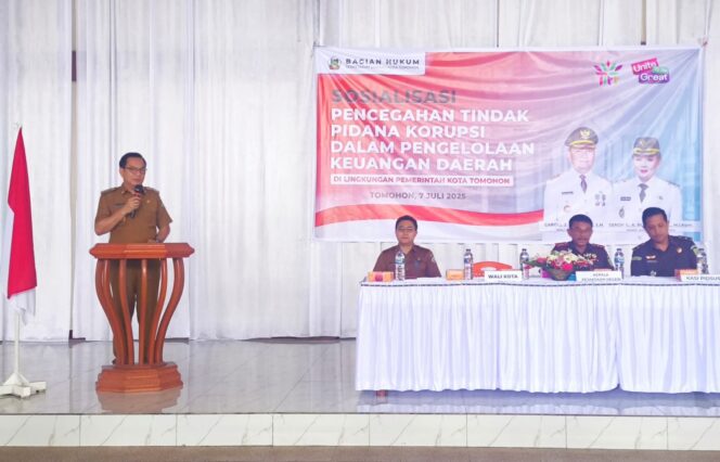 
					Masuk Kategori Kejahatan Luar Biasa, Wali Kota Caroll Warning ASN Hindari Korupsi