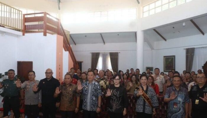 Caroll-Sendy Dorong Peran Masyarakat dan Lintas Sektor, Jaga Hak Anak dan Tekan Stunting