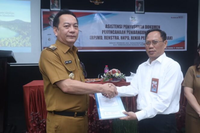 
					Caroll Senduk Tegaskan Pentingnya Perencanaan Pembangunan Daerah yang Transparan dan Akuntabel