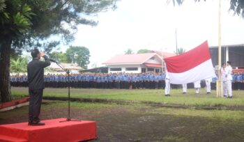 HIKMAT: Suasana pelaksanaan Upacara Hari Lahir Pancasila dipimpin langsung oleh Wali Kota Caroll Senduk SH. Dok istimewa 